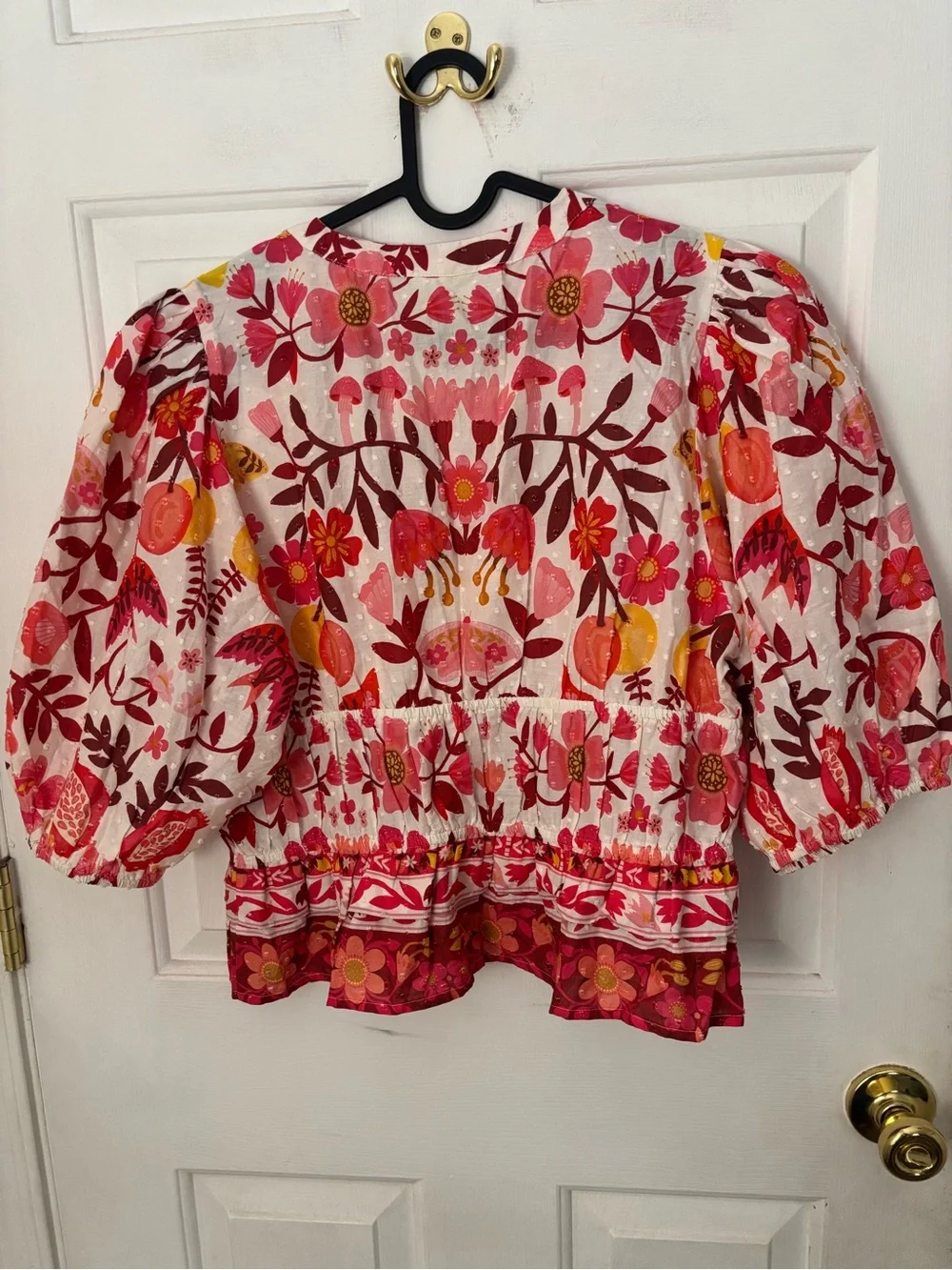 FARM Rio neck blouse